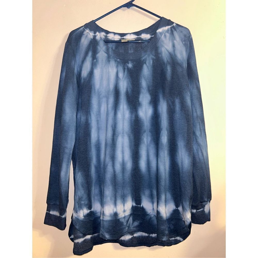 Green tea Tye dye top size large